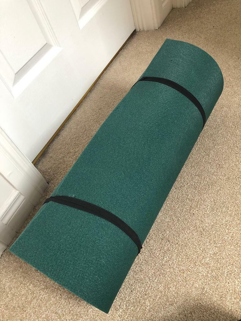 dark green yoga mat